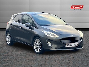 Used Ford Fiesta 2019 for sale - 76892402: Photo