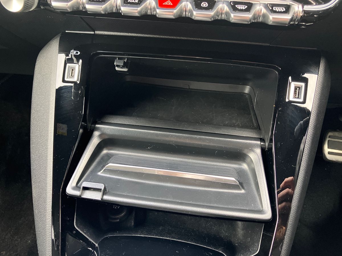 Used Peugeot 2008 2023 for sale - 76220089: Photo 40