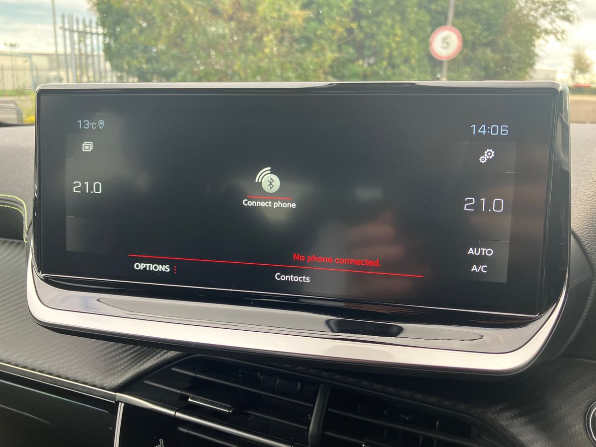 Used Peugeot 2008 2023 for sale - 76220089: Photo 41