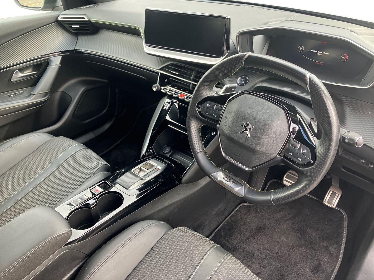 Used Peugeot 2008 2023 for sale - 76220089: Photo 8