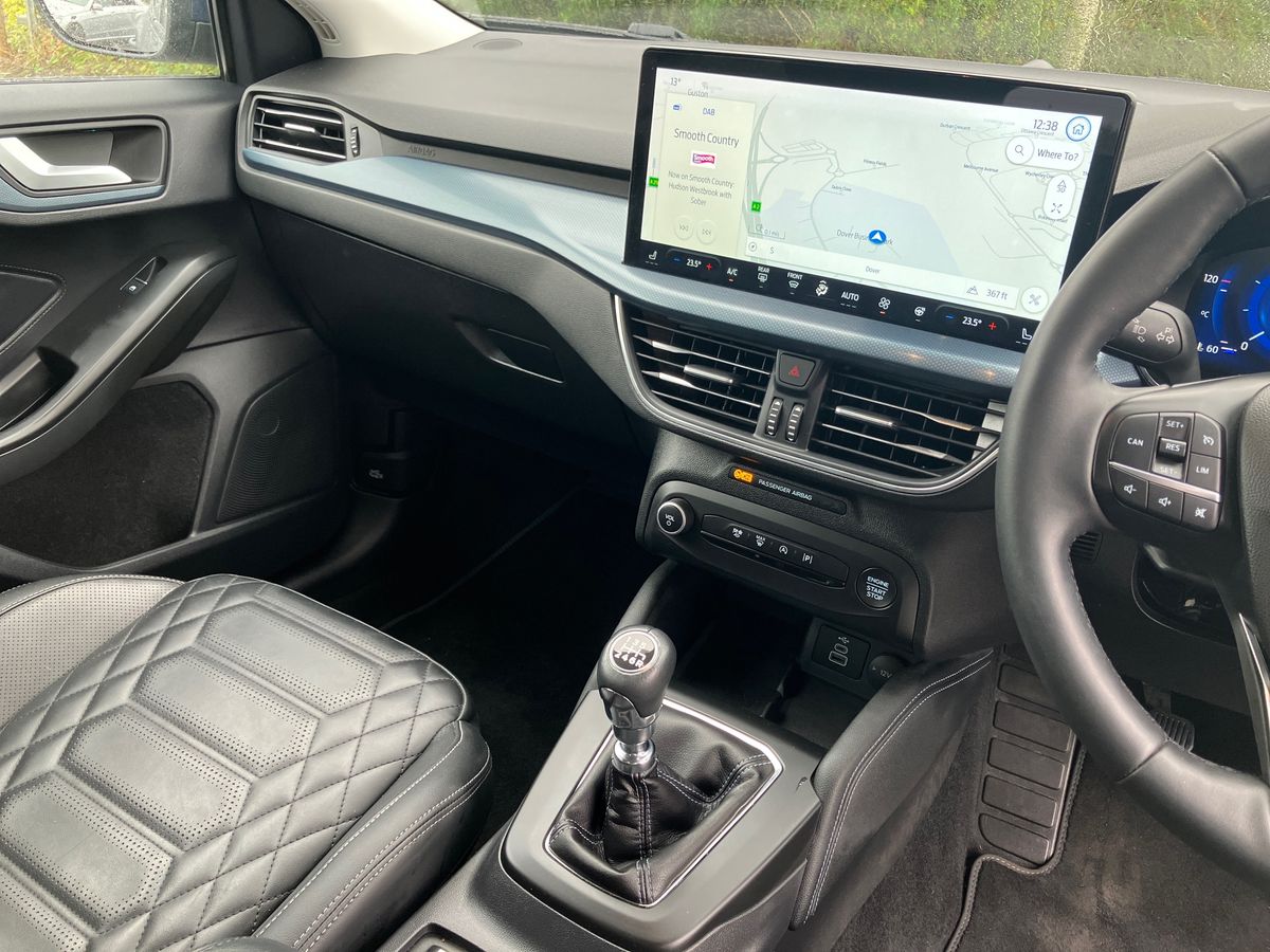 Used Ford Focus 2023 for sale - 75995987: Photo 18