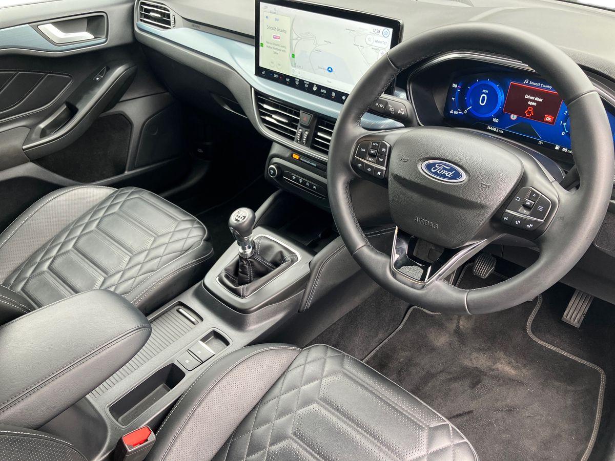 Used Ford Focus 2023 for sale - 75995987: Photo 9