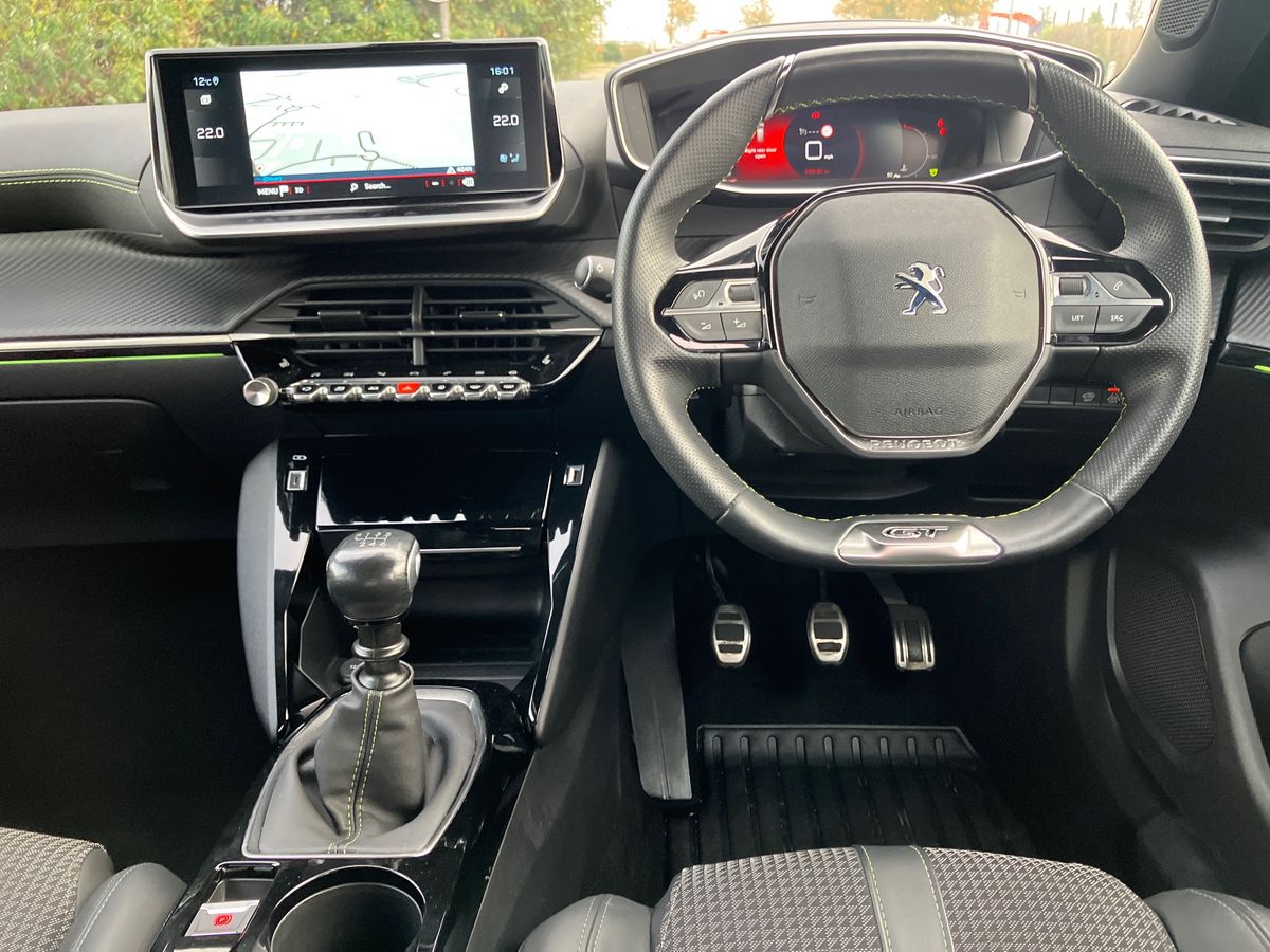 Used Peugeot 2008 2022 for sale - 77340851: Photo 15