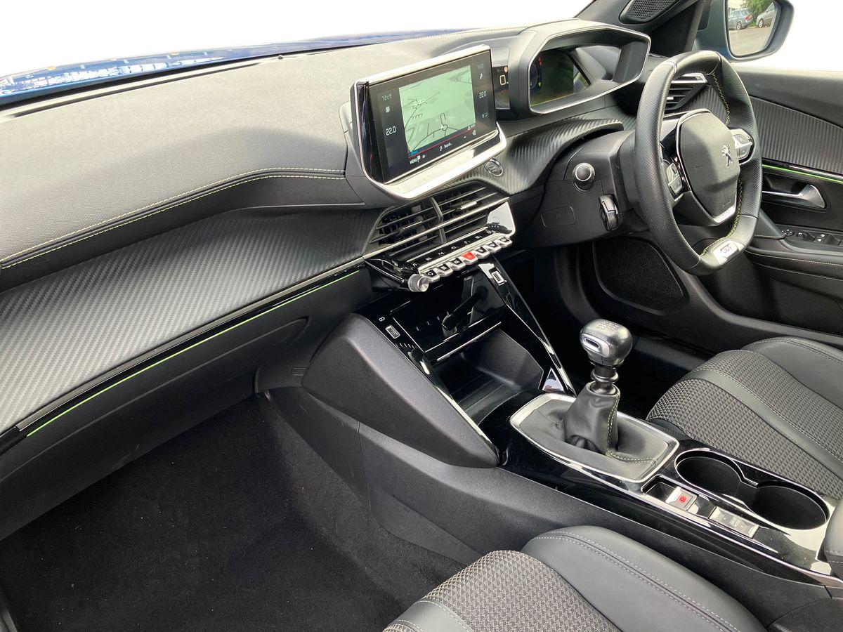 Used Peugeot 2008 2022 for sale - 77340851: Photo 6