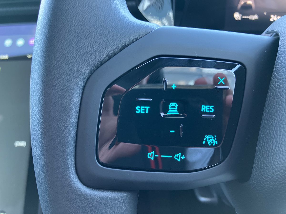 Used Ford Explorer 2025 for sale - 76097377: Photo 16