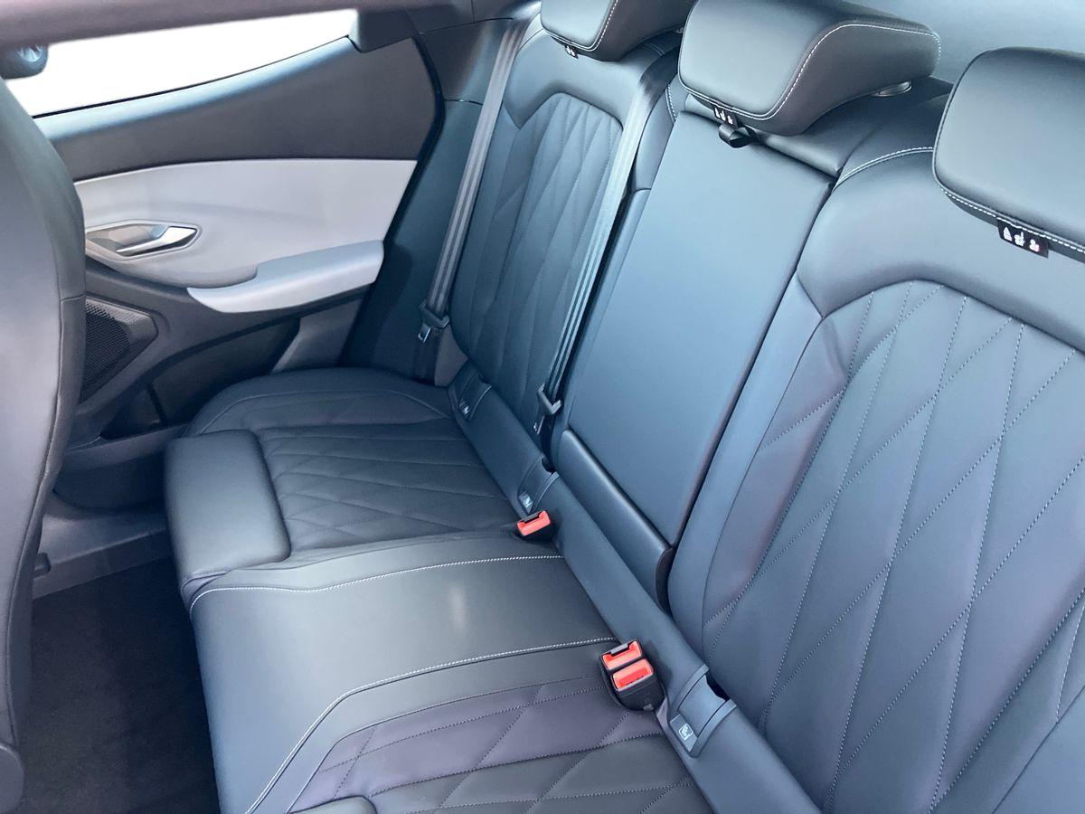 Used Ford Explorer 2025 for sale - 76097377: Photo 19