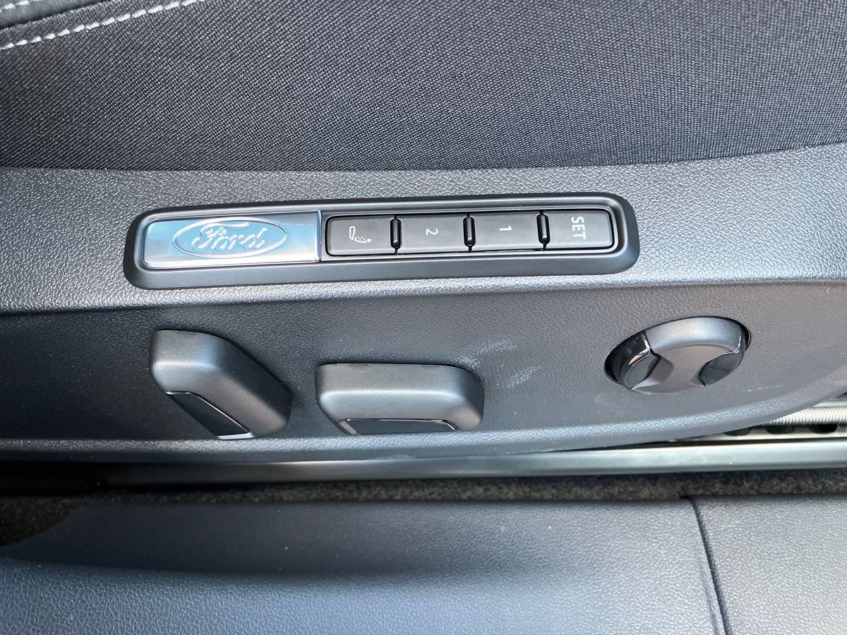 Used Ford Explorer 2025 for sale - 76097377: Photo 33