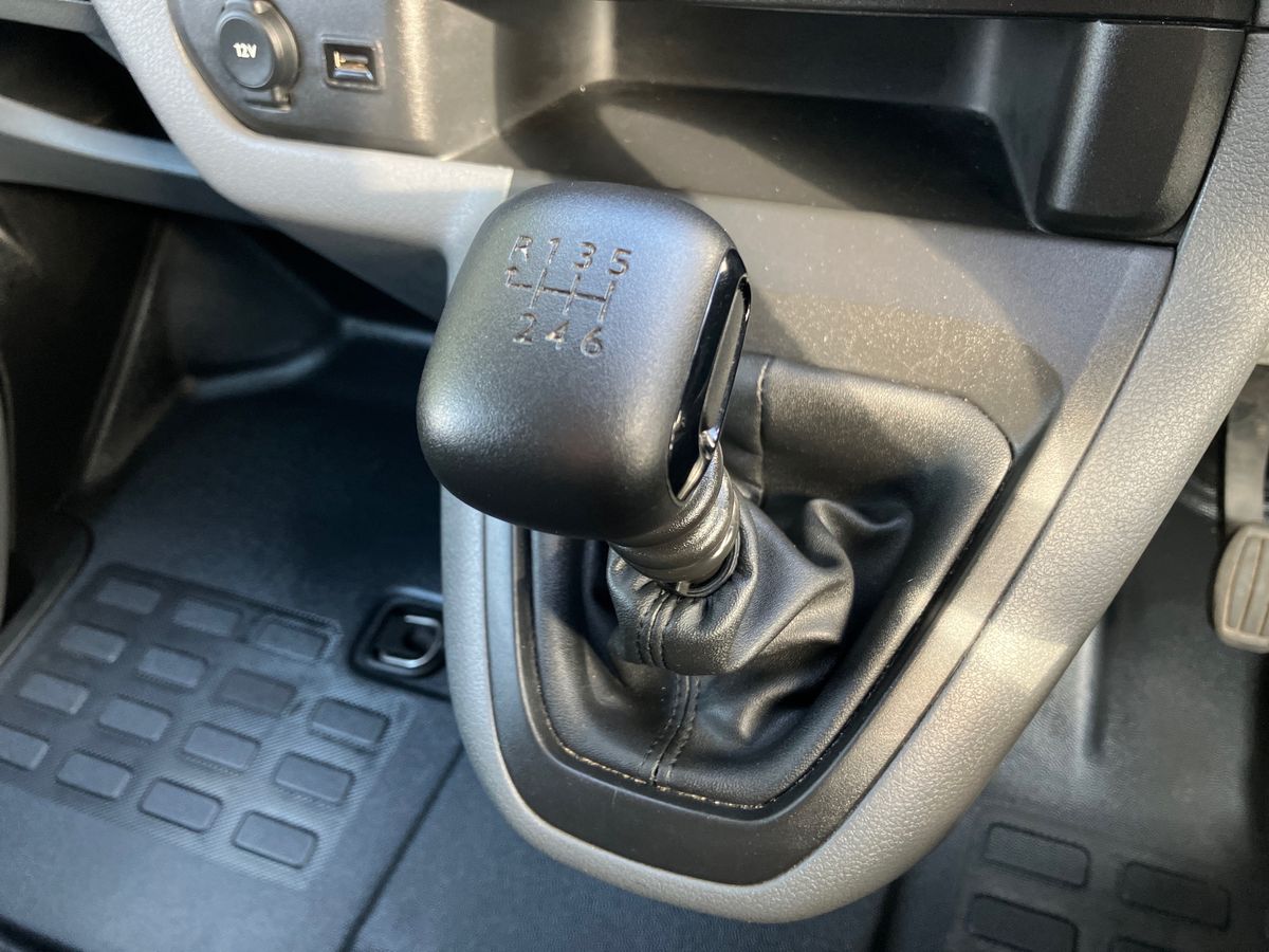 Used Peugeot Expert 2023 for sale - 75945729: Photo 16