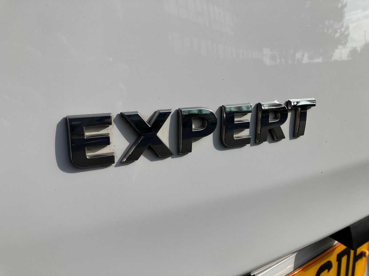 Used Peugeot Expert 2023 for sale - 75945729: Photo 23