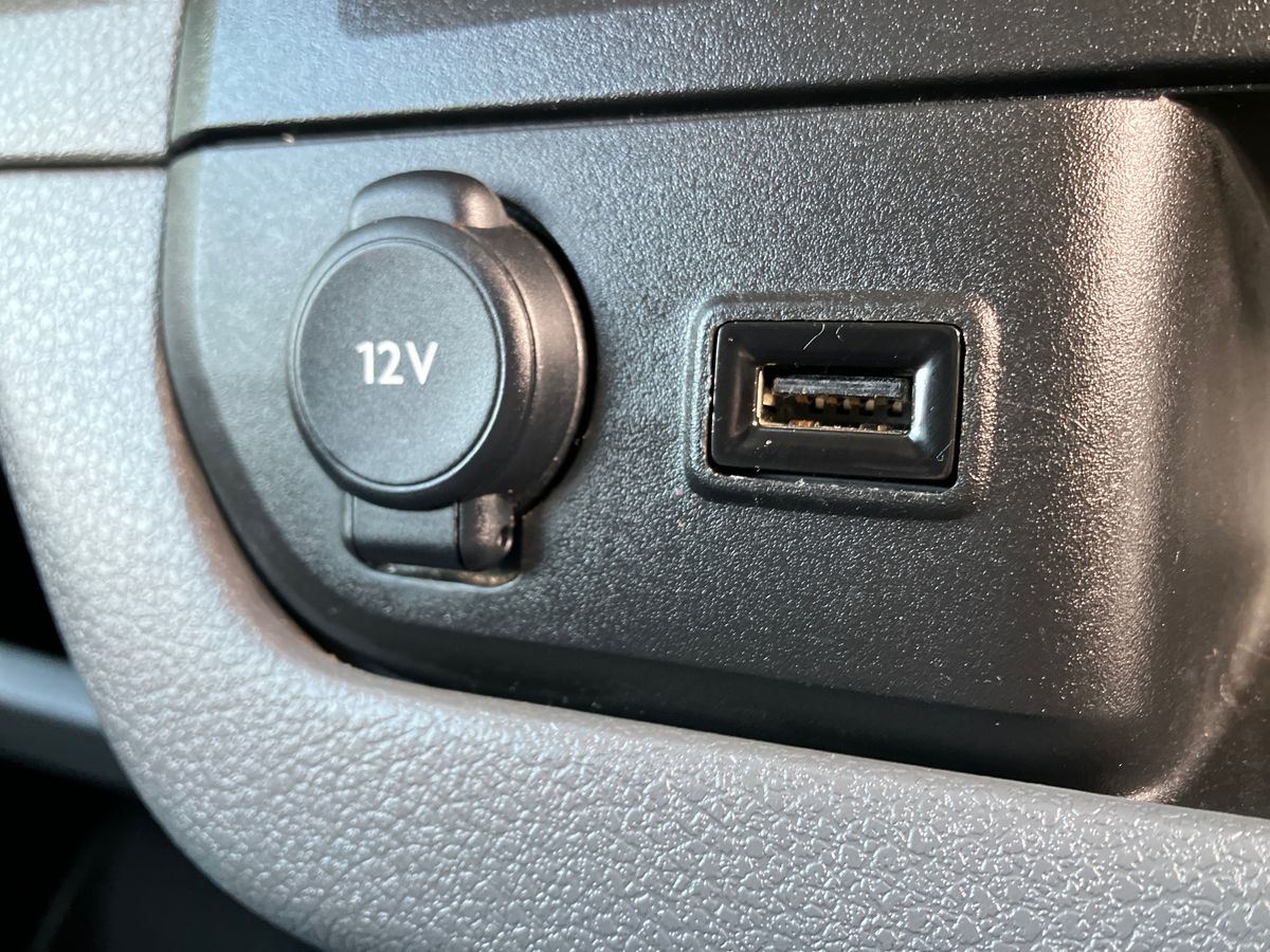 Used Peugeot Expert 2023 for sale - 75945729: Photo 38