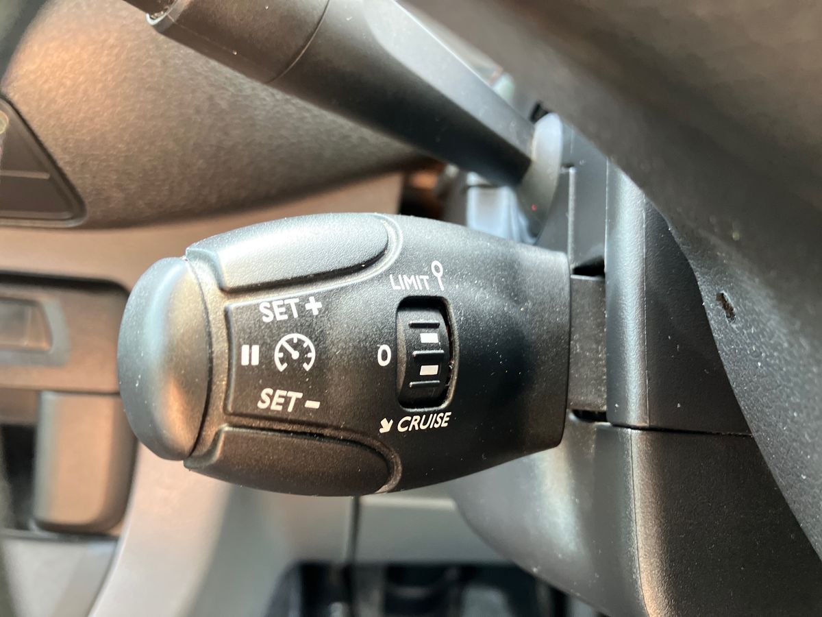 Used Peugeot Expert 2023 for sale - 75945729: Photo 41