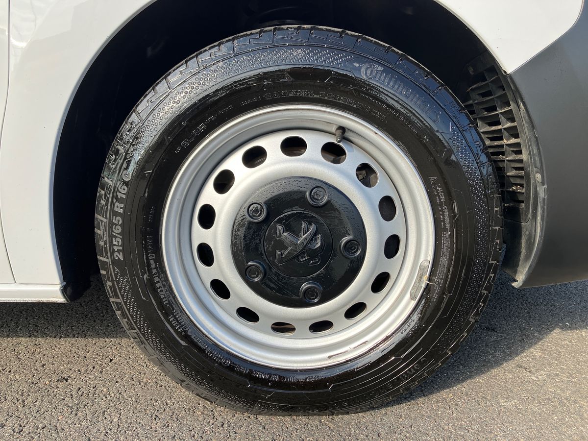 Used Peugeot Expert 2023 for sale - 75945729: Photo 8