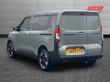 Used Ford Transit Courier 2026 for sale - 77180225: Photo