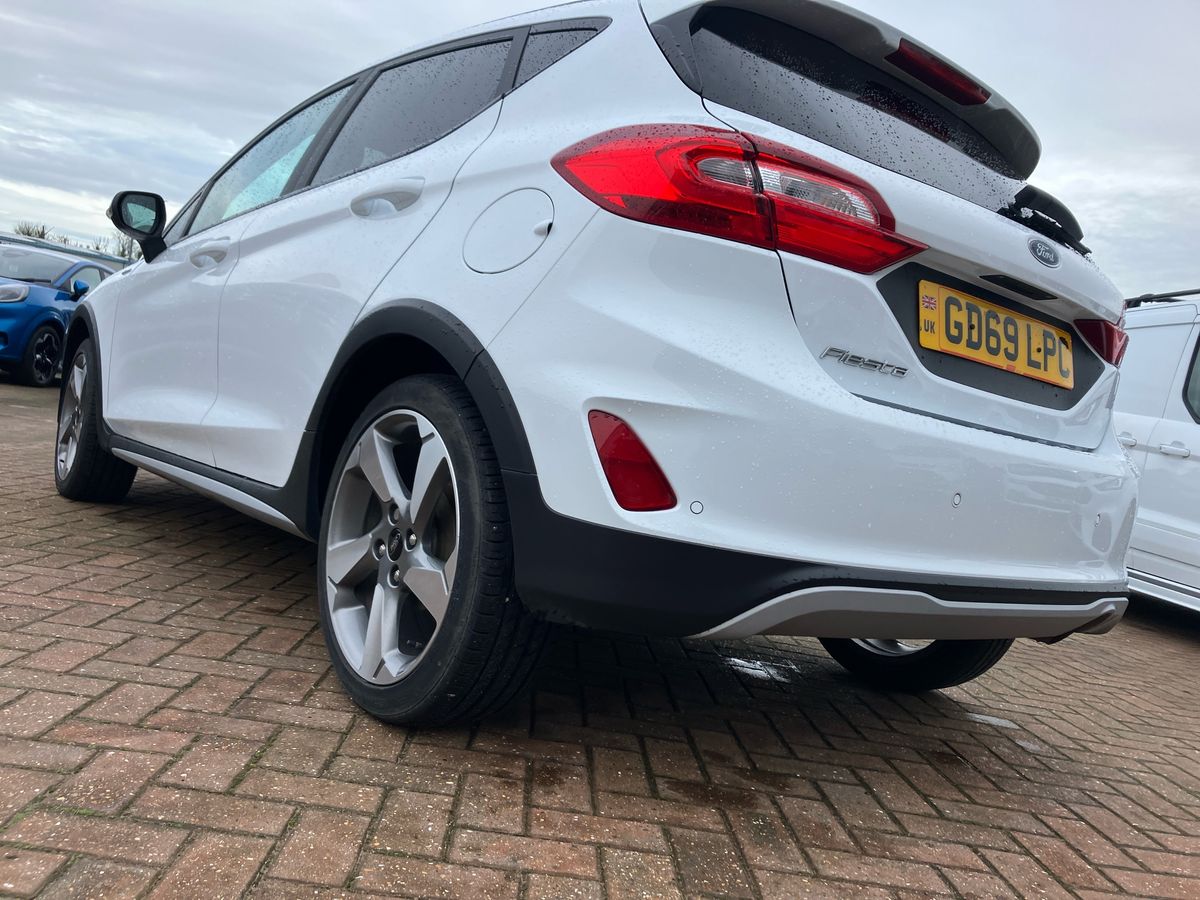 Used Ford Fiesta 2020 for sale - 76706880: Photo 34