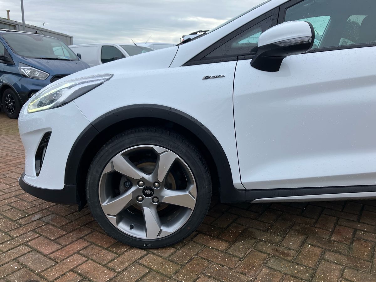 Used Ford Fiesta 2020 for sale - 76706880: Photo 35