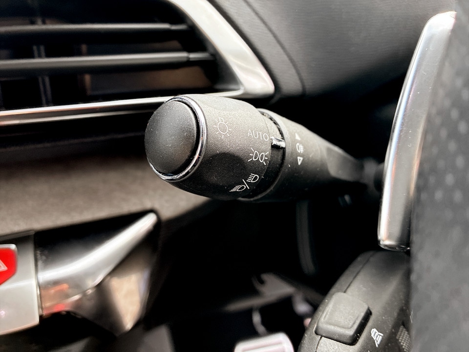 Used Peugeot 3008 2023 for sale - 77629635: Photo 29