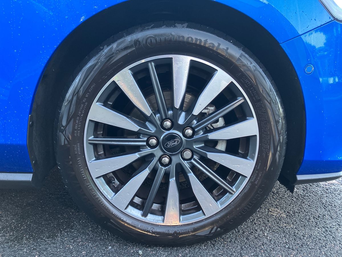 Used Ford Focus 2023 for sale - 76611948: Photo 8