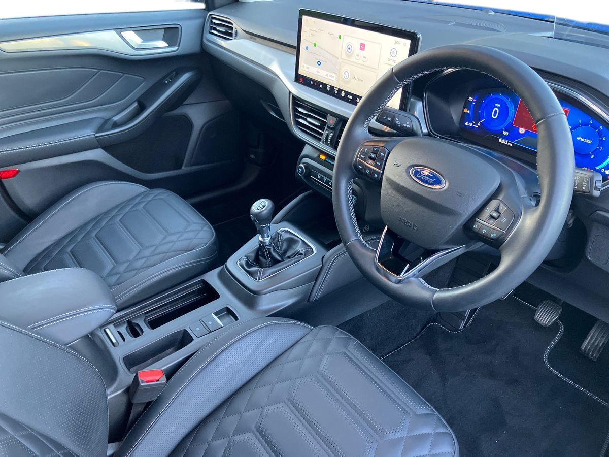 Used Ford Focus 2023 for sale - 76611948: Photo 9