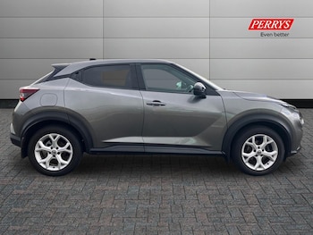 Used Nissan Juke 2020 for sale - 76243647: Photo