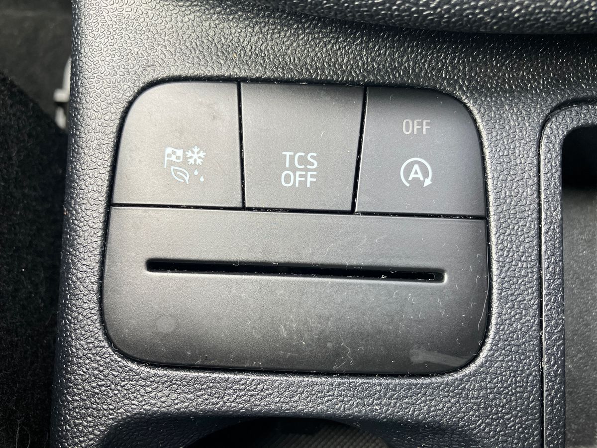 Vehicle 33