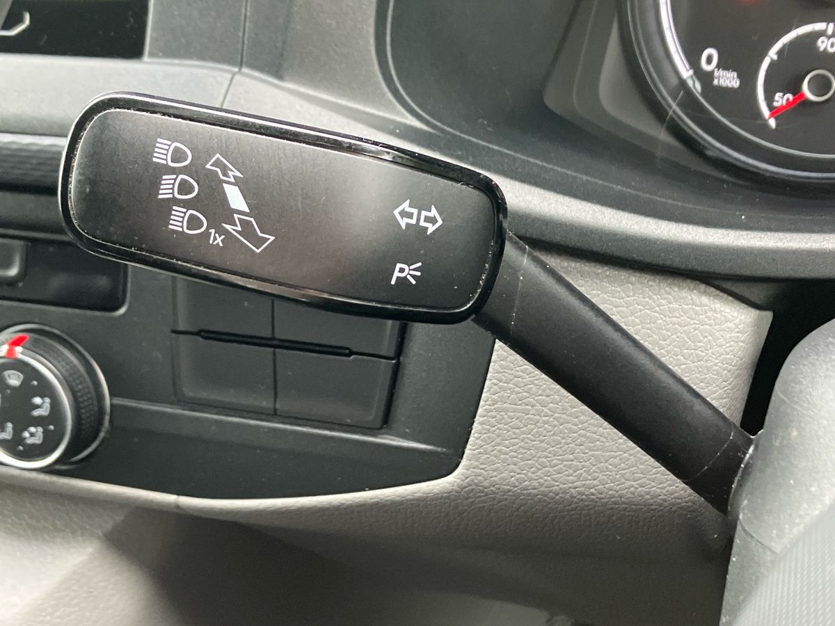 Used Volkswagen Transporter 2022 for sale - 76243603: Photo 25