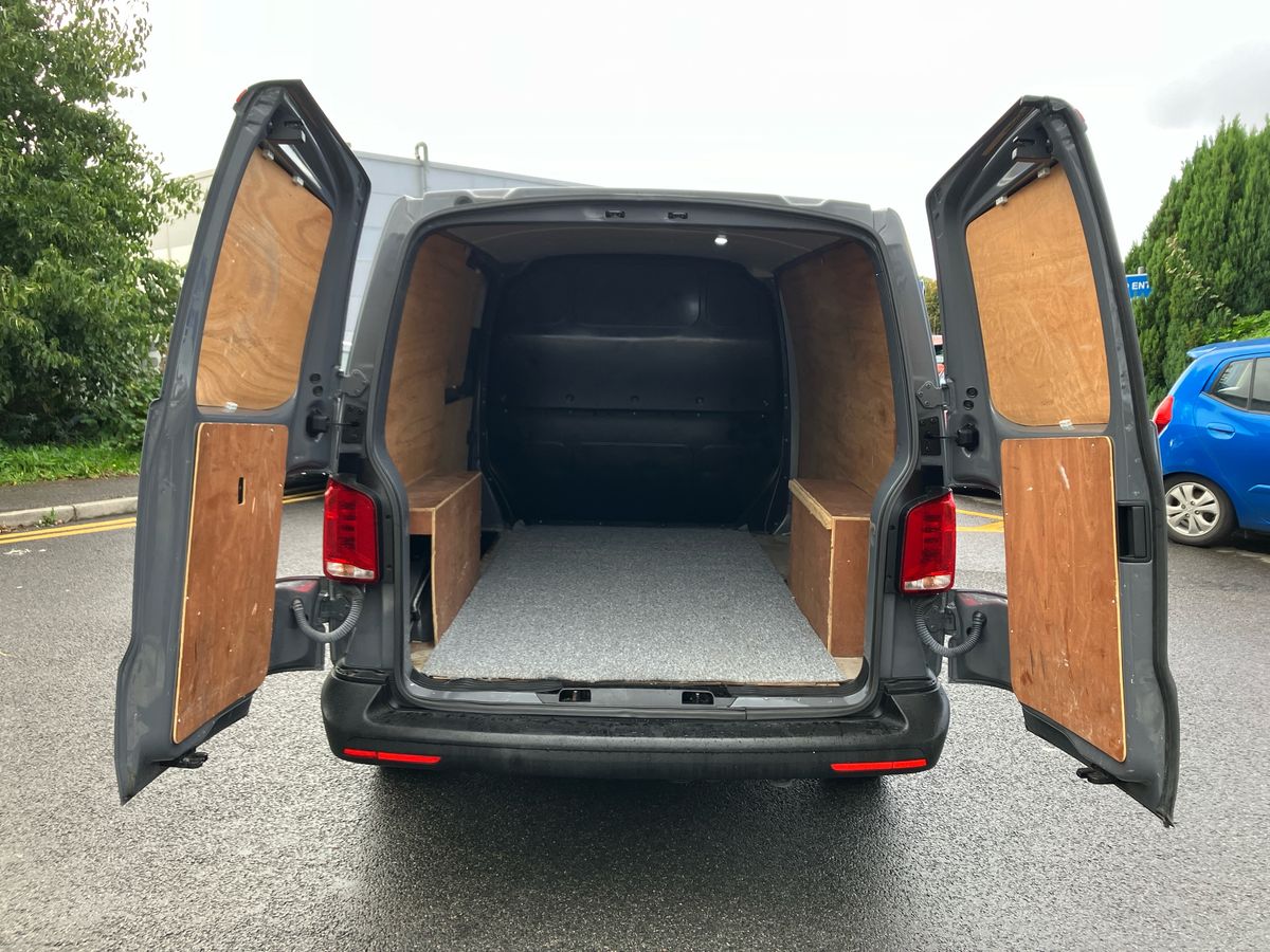 Used Volkswagen Transporter 2022 for sale - 76243603: Photo 40