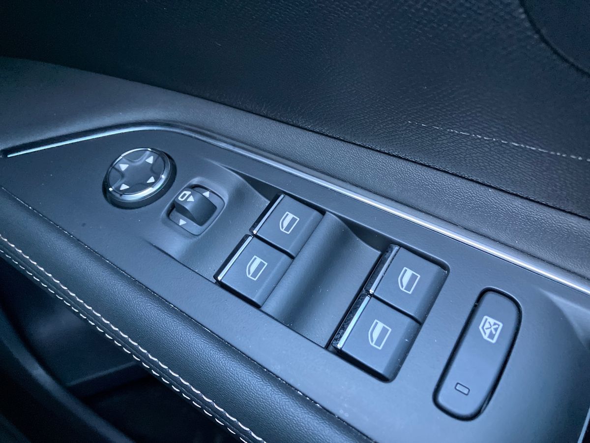 Used Peugeot 3008 2022 for sale - 77460598: Photo 18