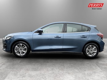 Used Ford Focus 2023 for sale - 78092122: Photo