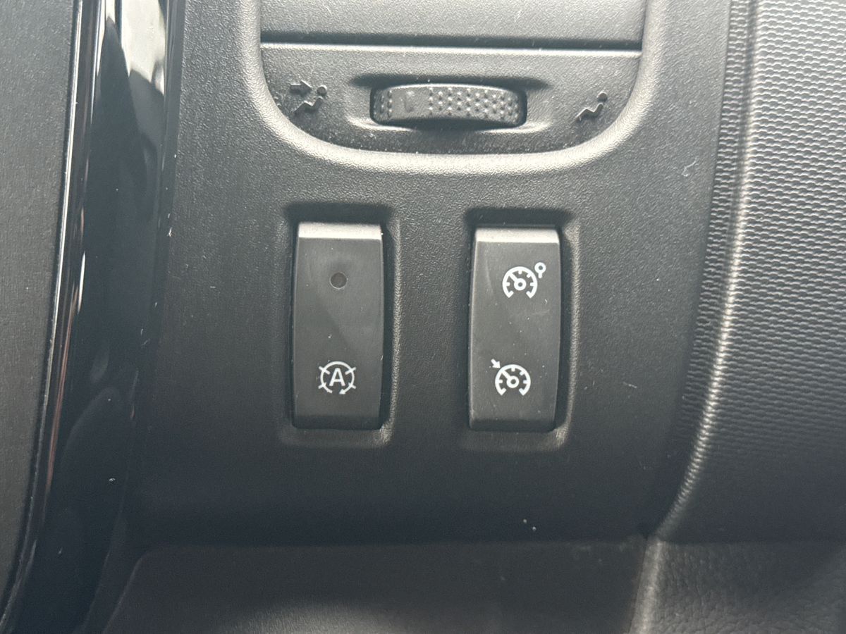 Used Vauxhall Vivaro 2018 for sale - 76693720: Photo 30