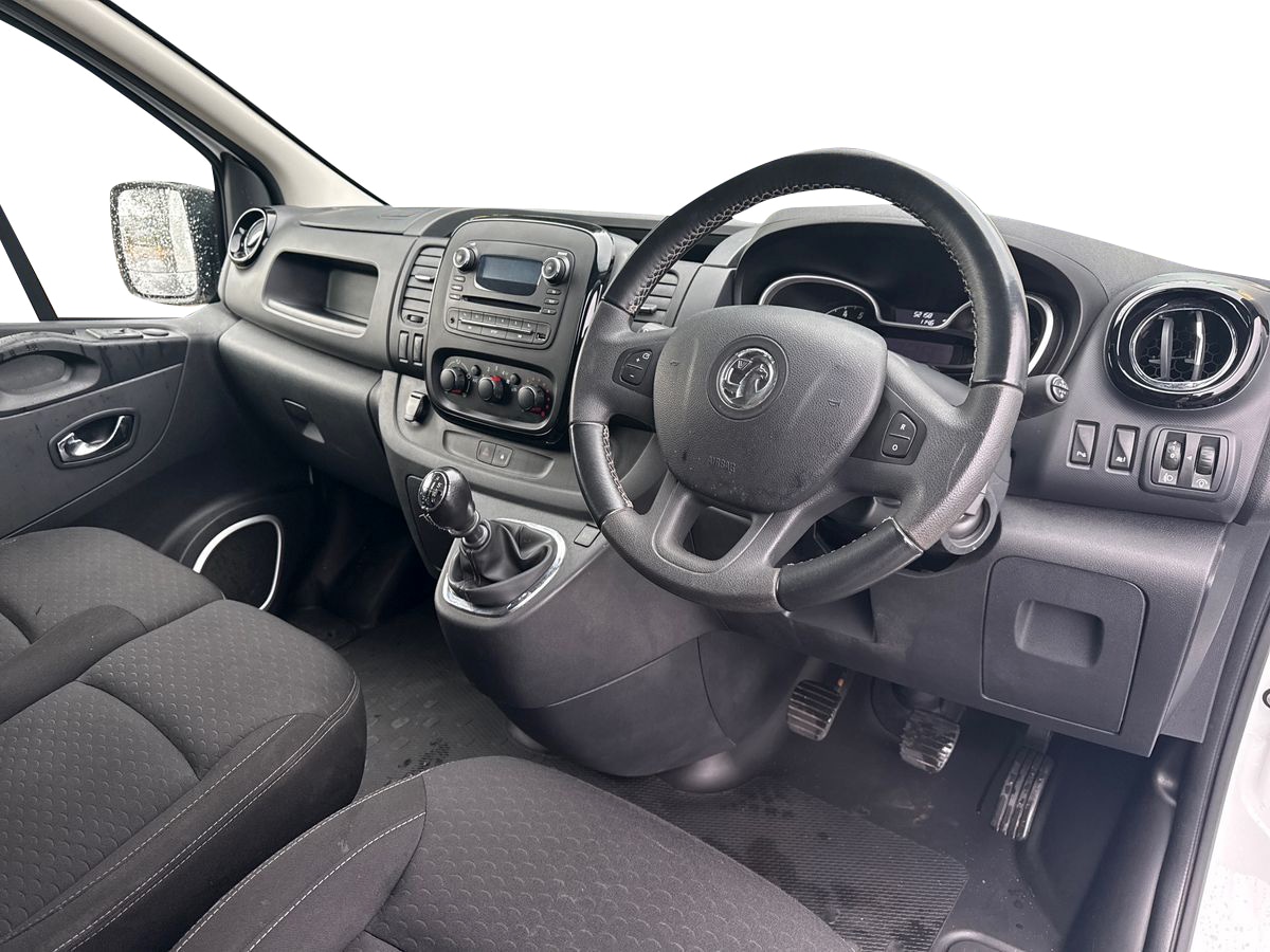 Used Vauxhall Vivaro 2018 for sale - 76693720: Photo 9