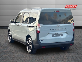 Used Ford Tourneo Courier 2025 for sale - 76243645: Photo