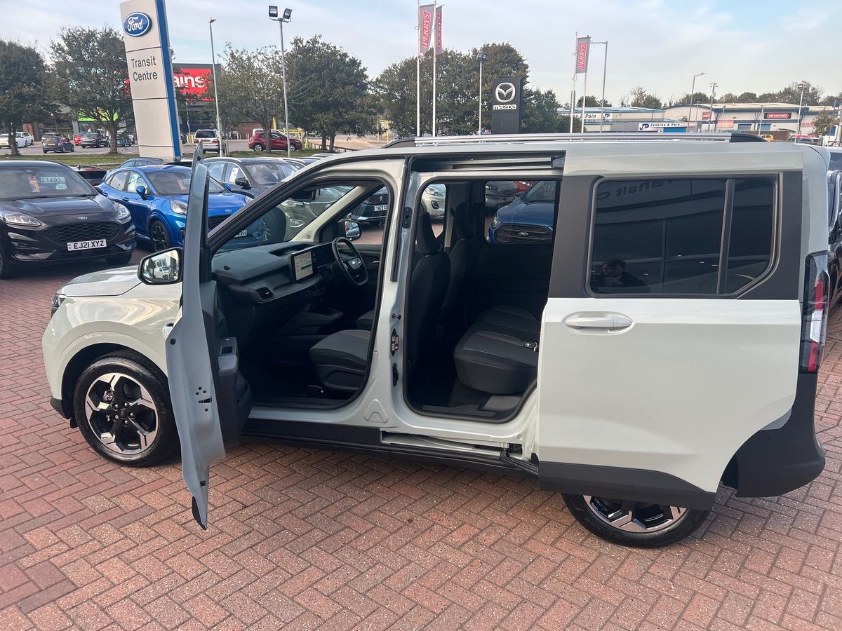 Used Ford Tourneo Courier 2025 for sale - 76243645: Photo 40