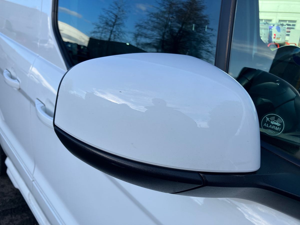 Used Ford Transit Connect 2020 for sale - 77490274: Photo 18