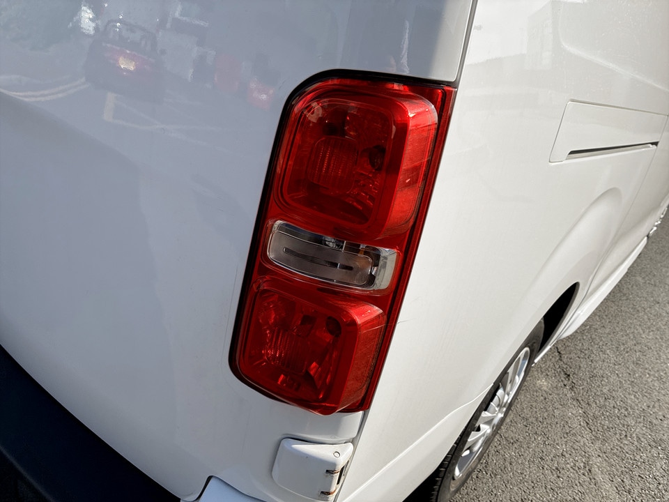Used Vauxhall Vivaro 2021 for sale - 77579019: Photo 11