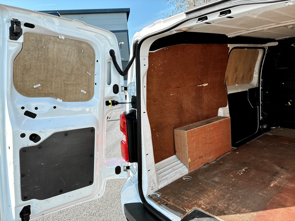 Used Vauxhall Vivaro 2021 for sale - 77579019: Photo 40