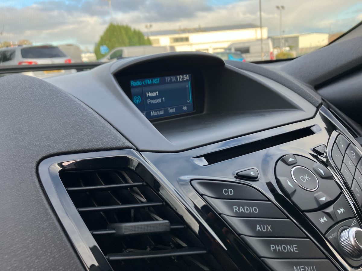 Used Ford Fiesta 2016 for sale - 77159504: Photo 11