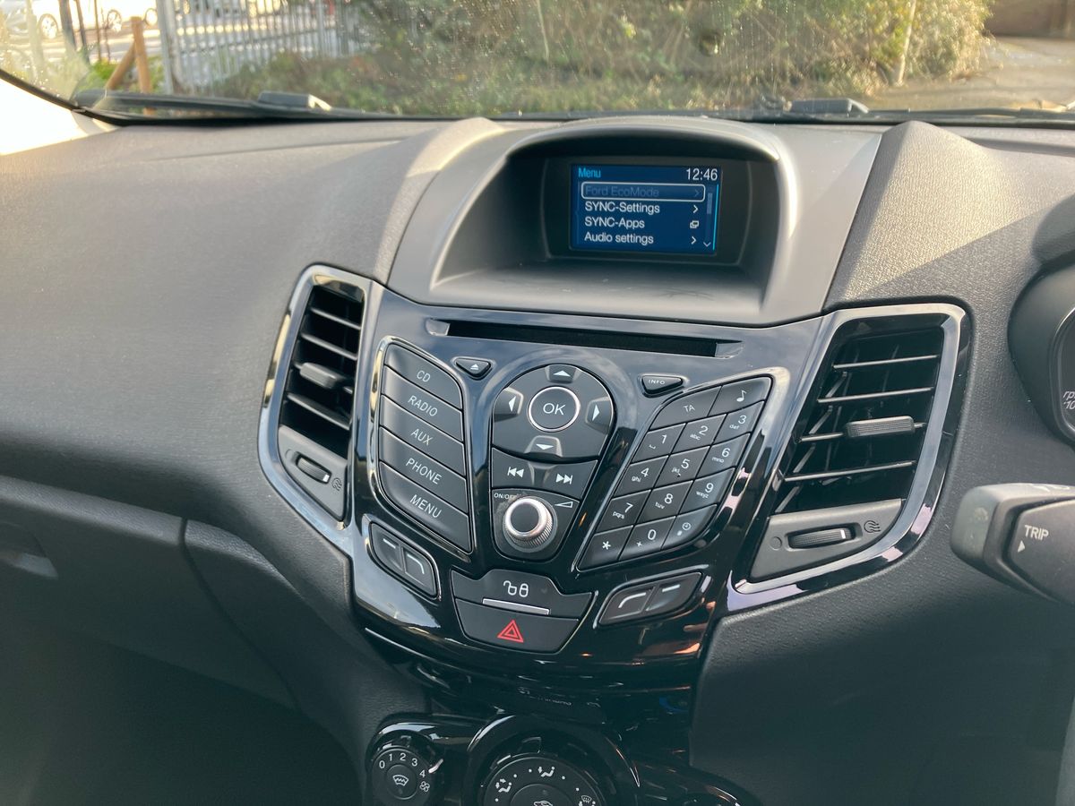 Used Ford Fiesta 2016 for sale - 77159504: Photo 12