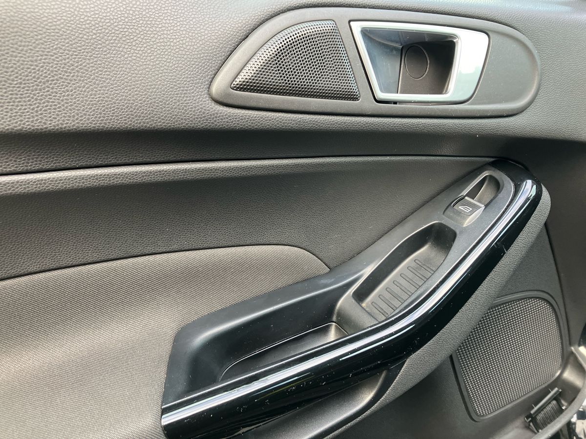 Used Ford Fiesta 2016 for sale - 77159504: Photo 23