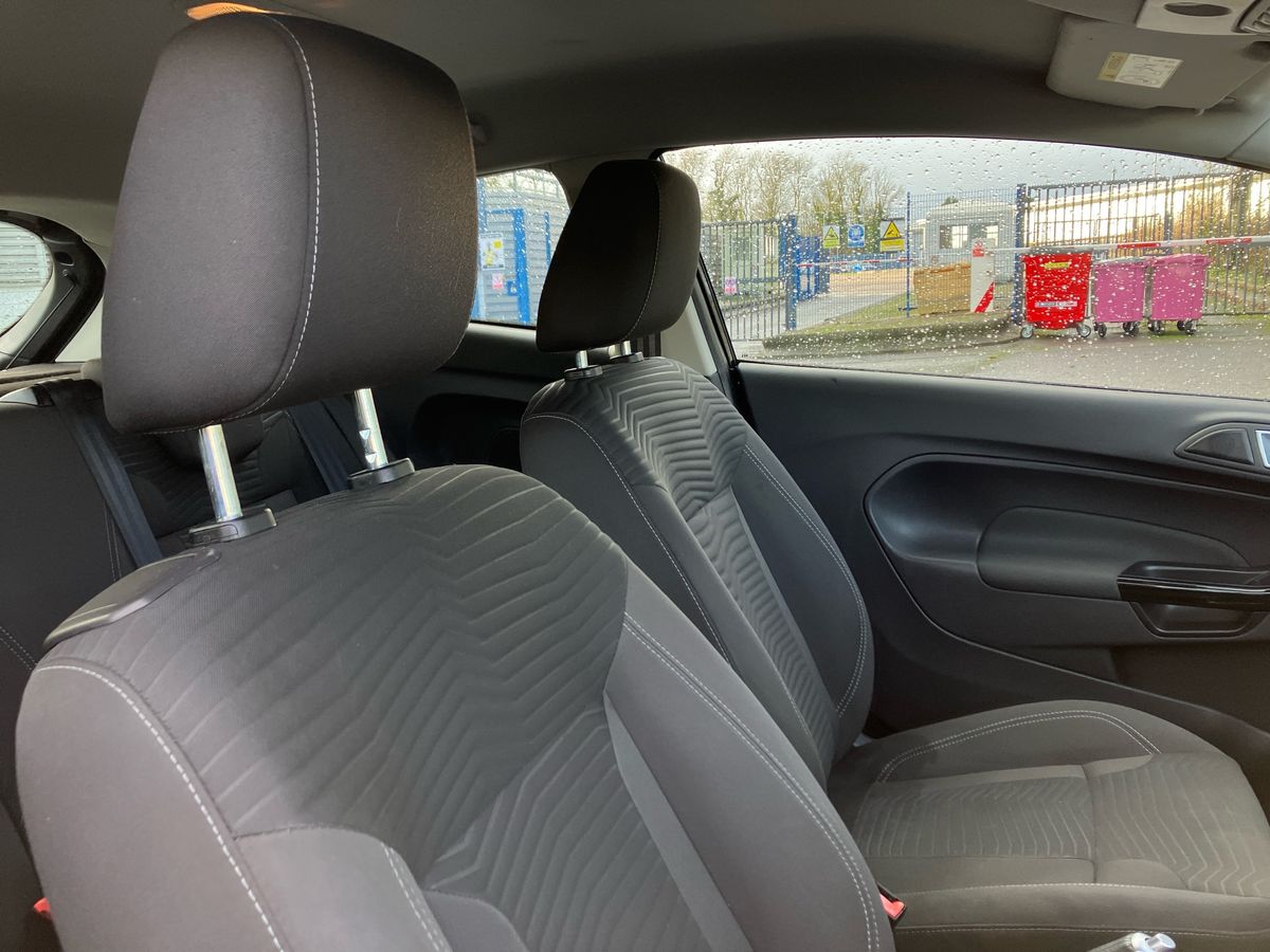 Used Ford Fiesta 2016 for sale - 77159504: Photo 31