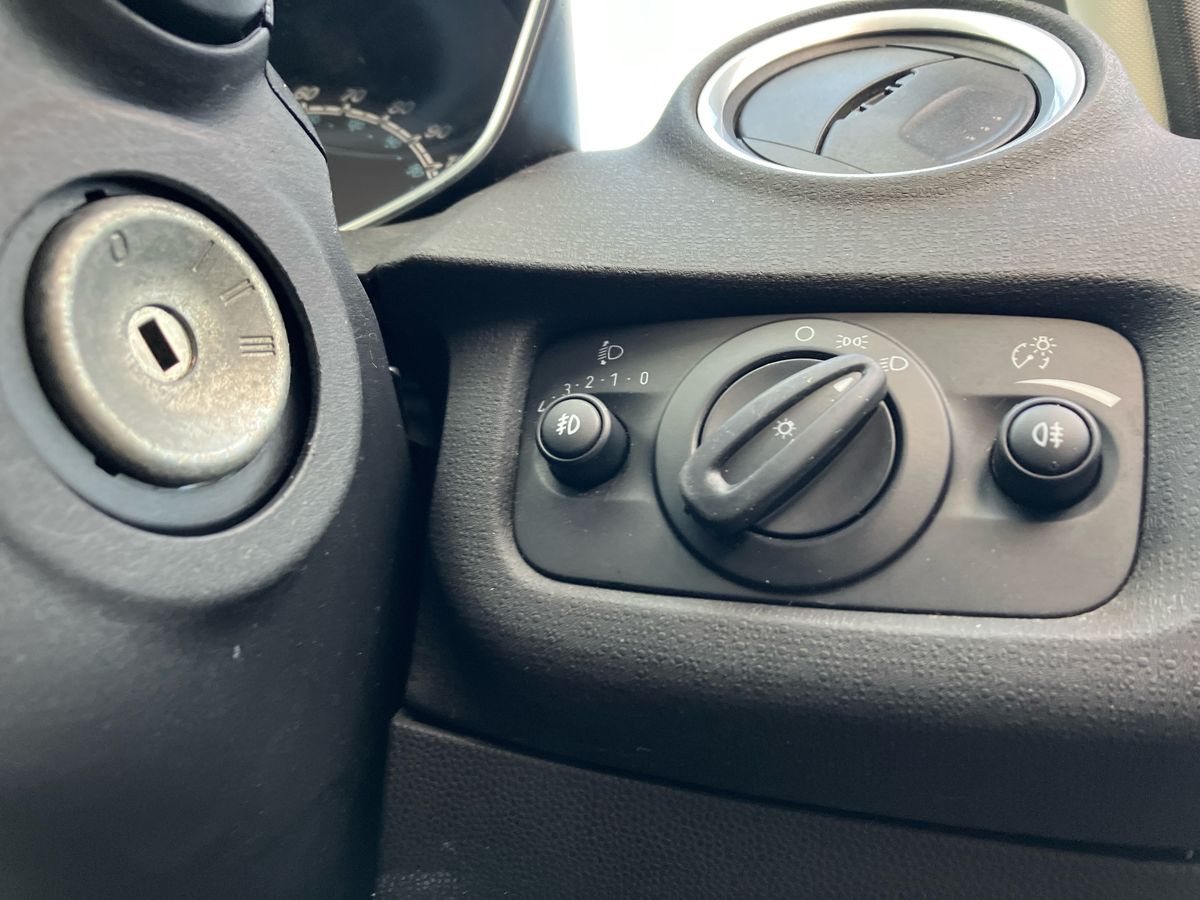 Used Ford Fiesta 2016 for sale - 77159504: Photo 32