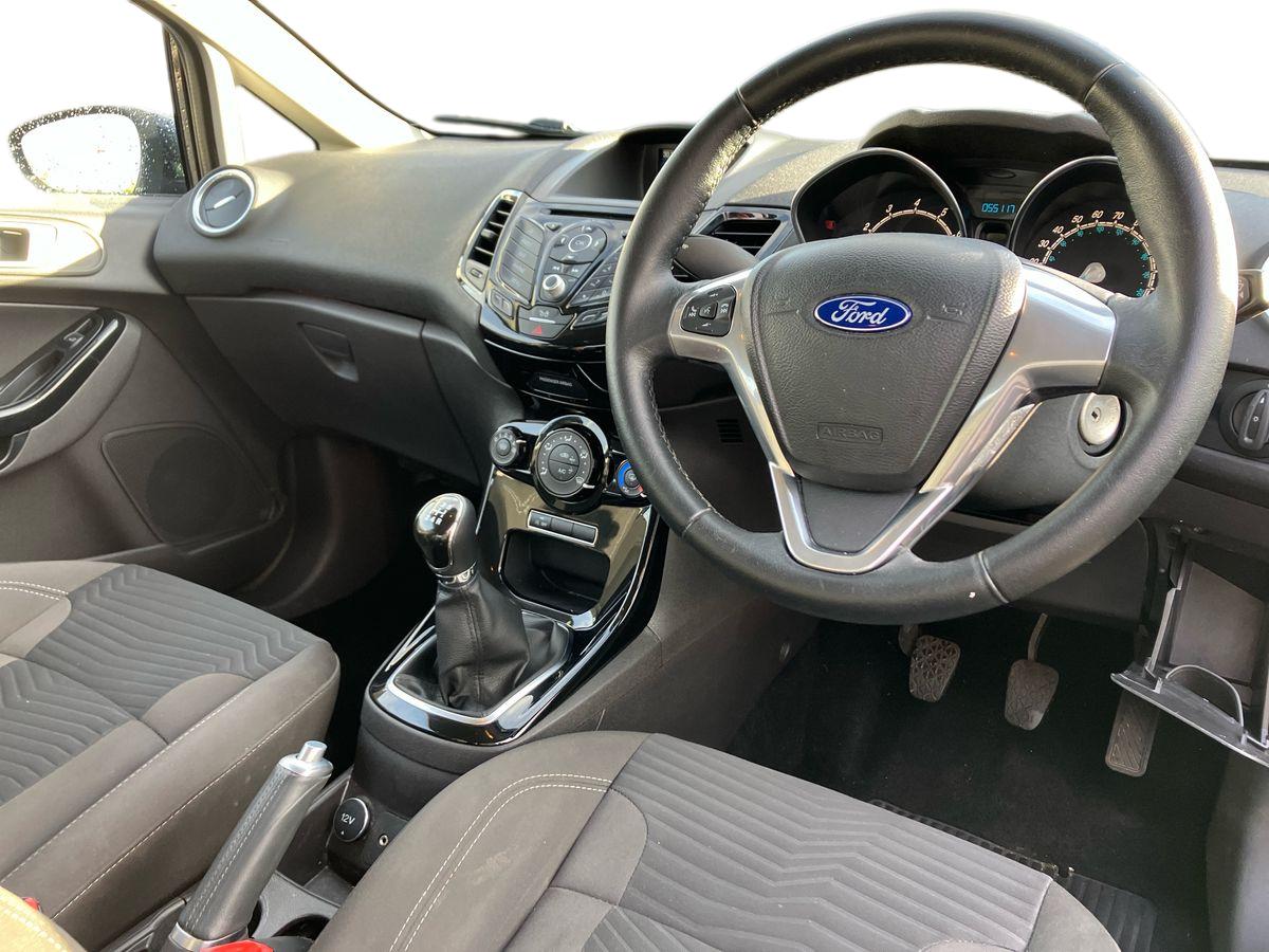 Used Ford Fiesta 2016 for sale - 77159504: Photo 9