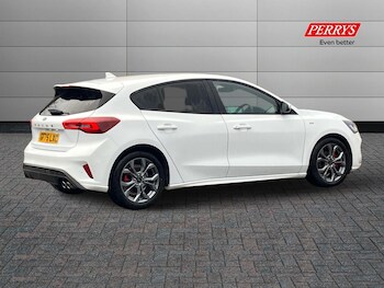 Used Ford Focus 2026 for sale - 77113640: Photo