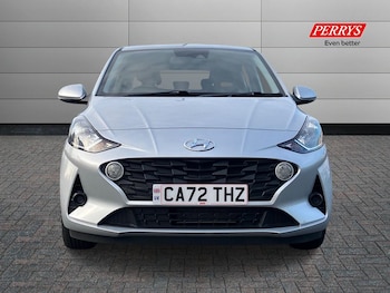 Used Hyundai i10 2022 for sale - 77207775: Photo