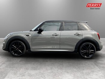 Used MINI Hatch 2020 for sale - 77916615: Photo