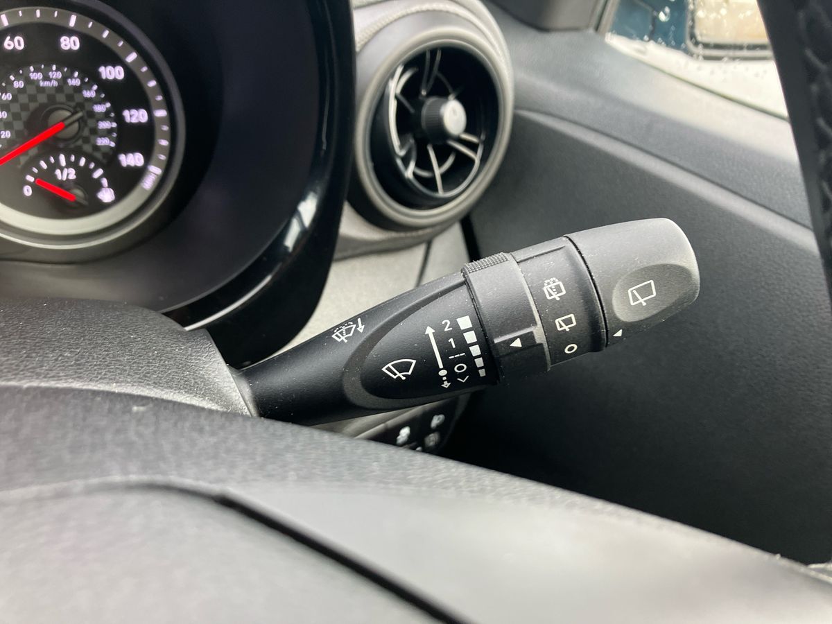 Used Hyundai i10 2022 for sale - 77283373: Photo 30