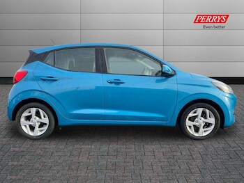 Used Hyundai i10 2022 for sale - 77283373: Photo