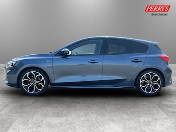 Used Ford Focus 2019 for sale - 78775436: Photo
