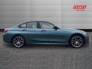 Used BMW 3 Series 2021 for sale - 76491204: Photo