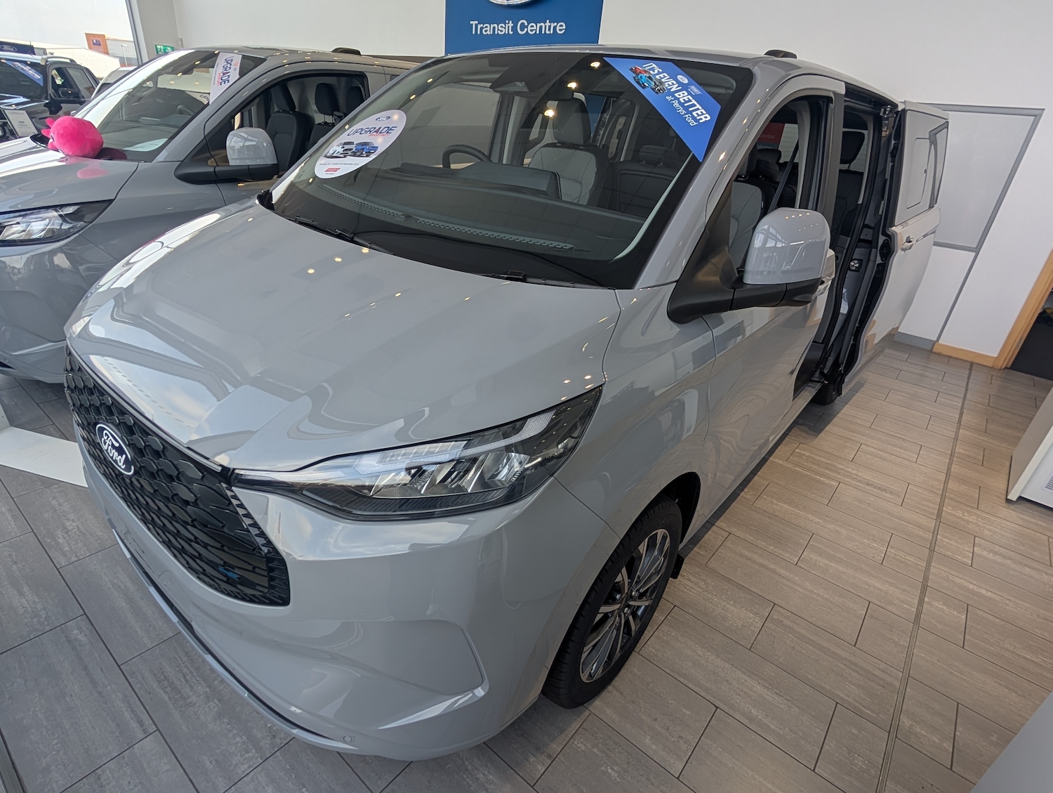 Used Ford Tourneo Custom 2025 for sale - 76022580: Photo 2