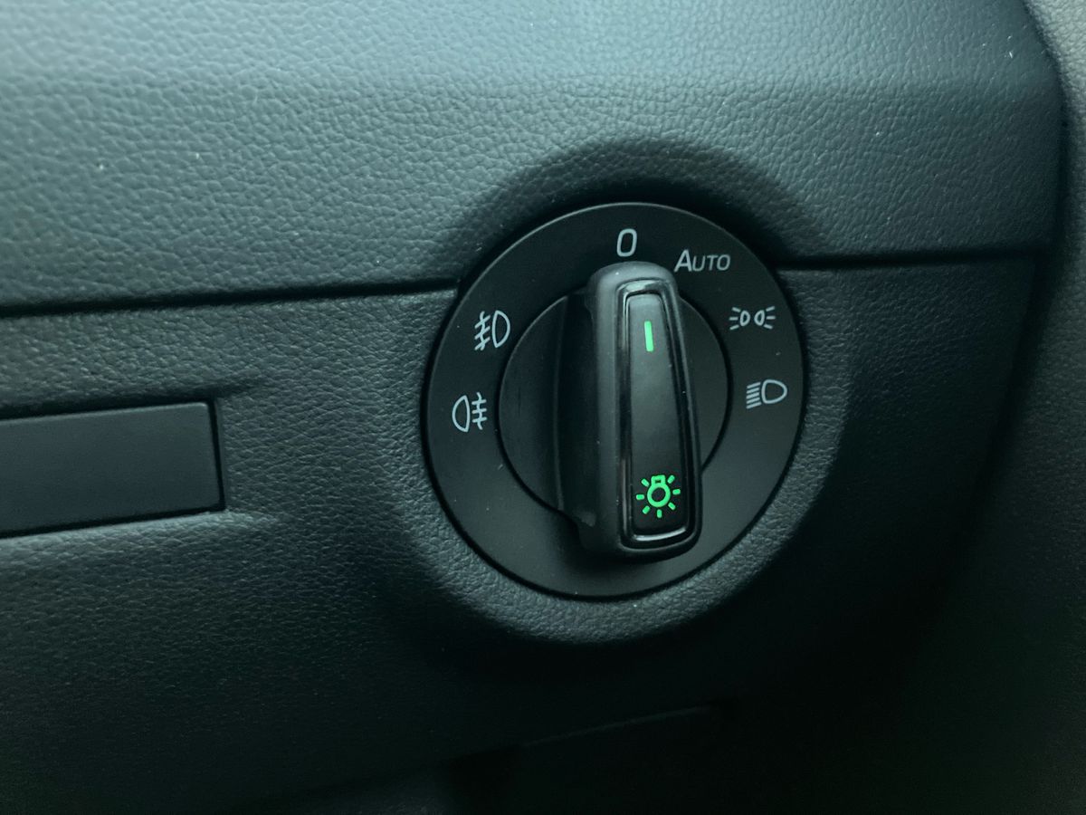 Used Skoda Octavia 2018 for sale - 76706917: Photo 40